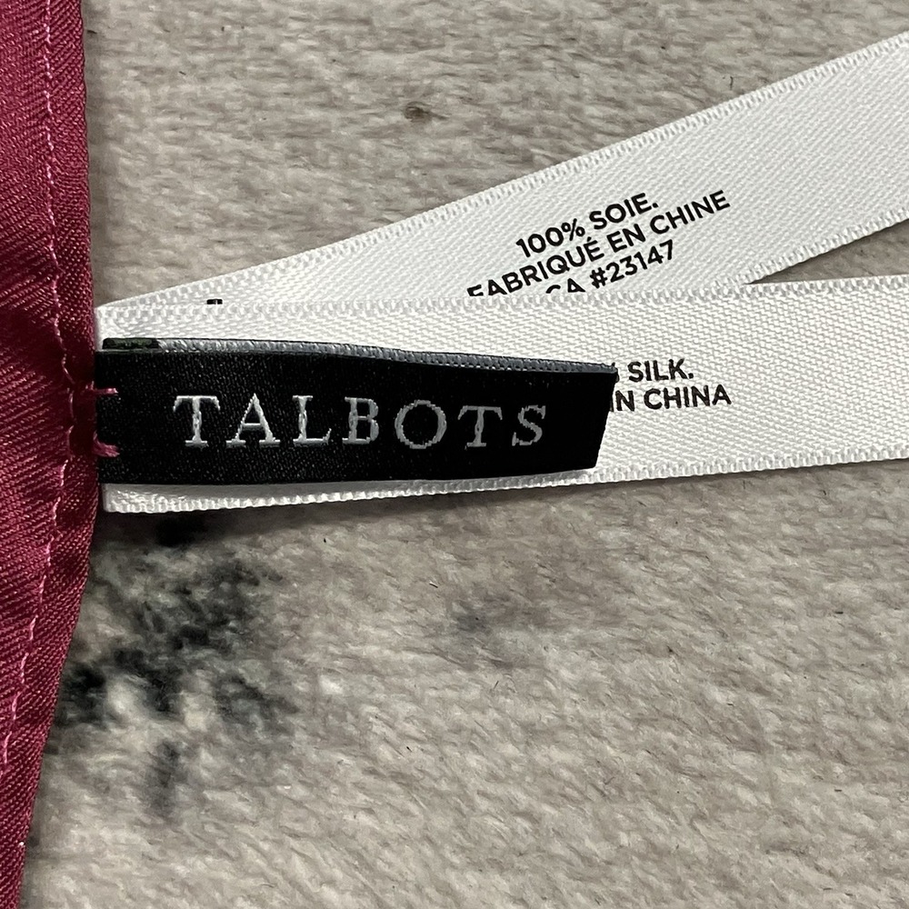 Talbots Leopard Print Square Scarf Cream Black Red Border NWT Womens - Picture 5 of 13
